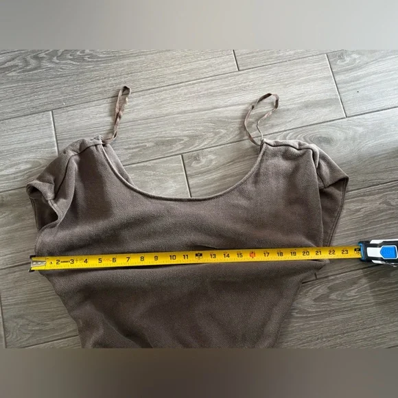 Free People Movement|Free spirit one piece,brown open back jumpsuit;flare leg••• - Picture 14 of 16